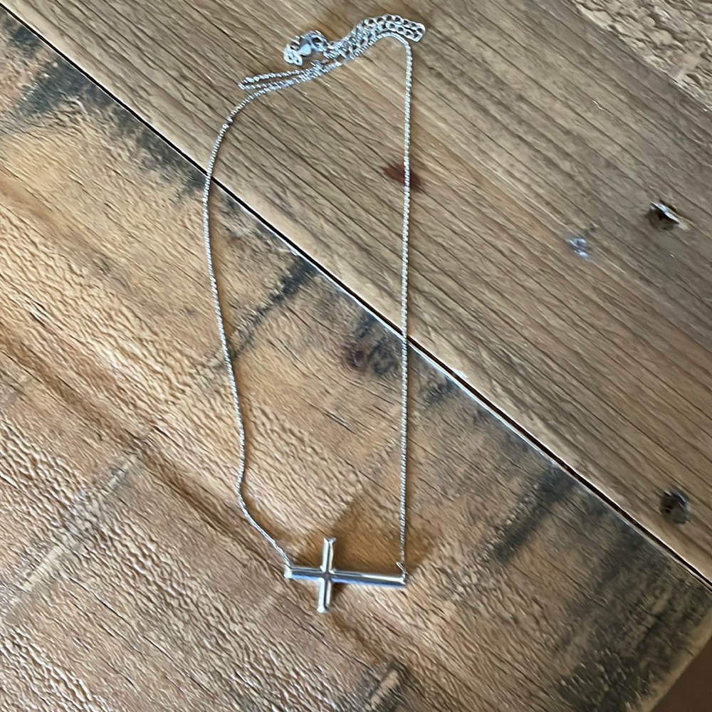 Silver cross necklace 925.
